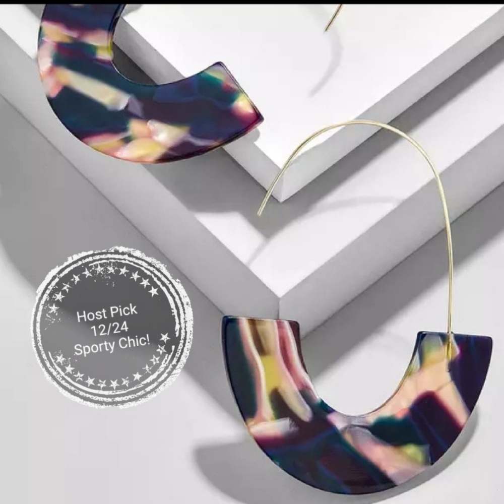 🌟Host Pick🌟Multi Color Acrylic Hook Earrings - Picture 2 of 7